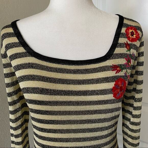 Desigual Metallic Striped Embroidered Flower Top - Picture 10 of 12